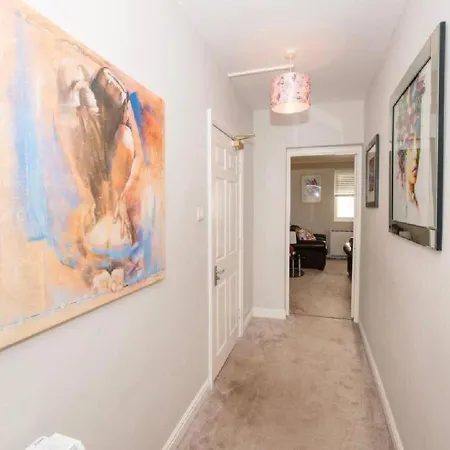 公寓 Seabirds - Cosy Ground Floor With Parking Space