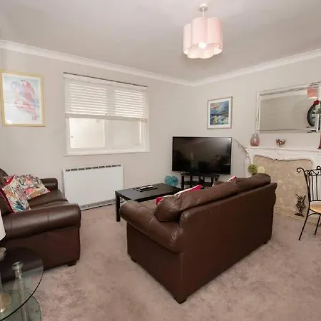 Seabirds - Cosy Ground Floor With Parking Space 斯卡伯勒